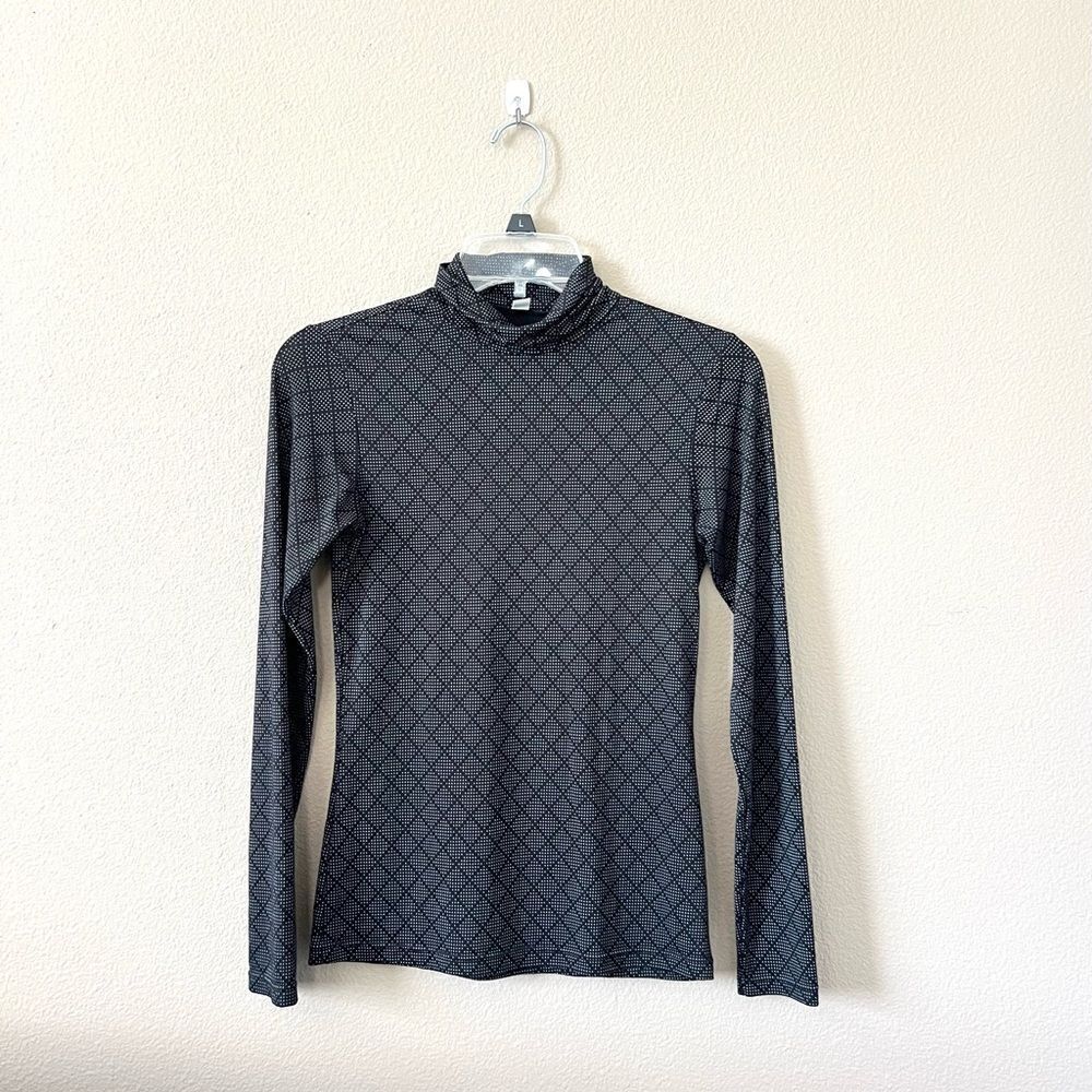 Uniqlo Dot Pattern Turtleneck Long Sleeve Top